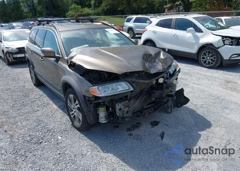 2013 Volvo Xc70 3.2/3.2 Platinum/3.2 Premier/3.2 Premier Plus z USA, uszkodzony, nr VIN YV4940BZ5D1147161